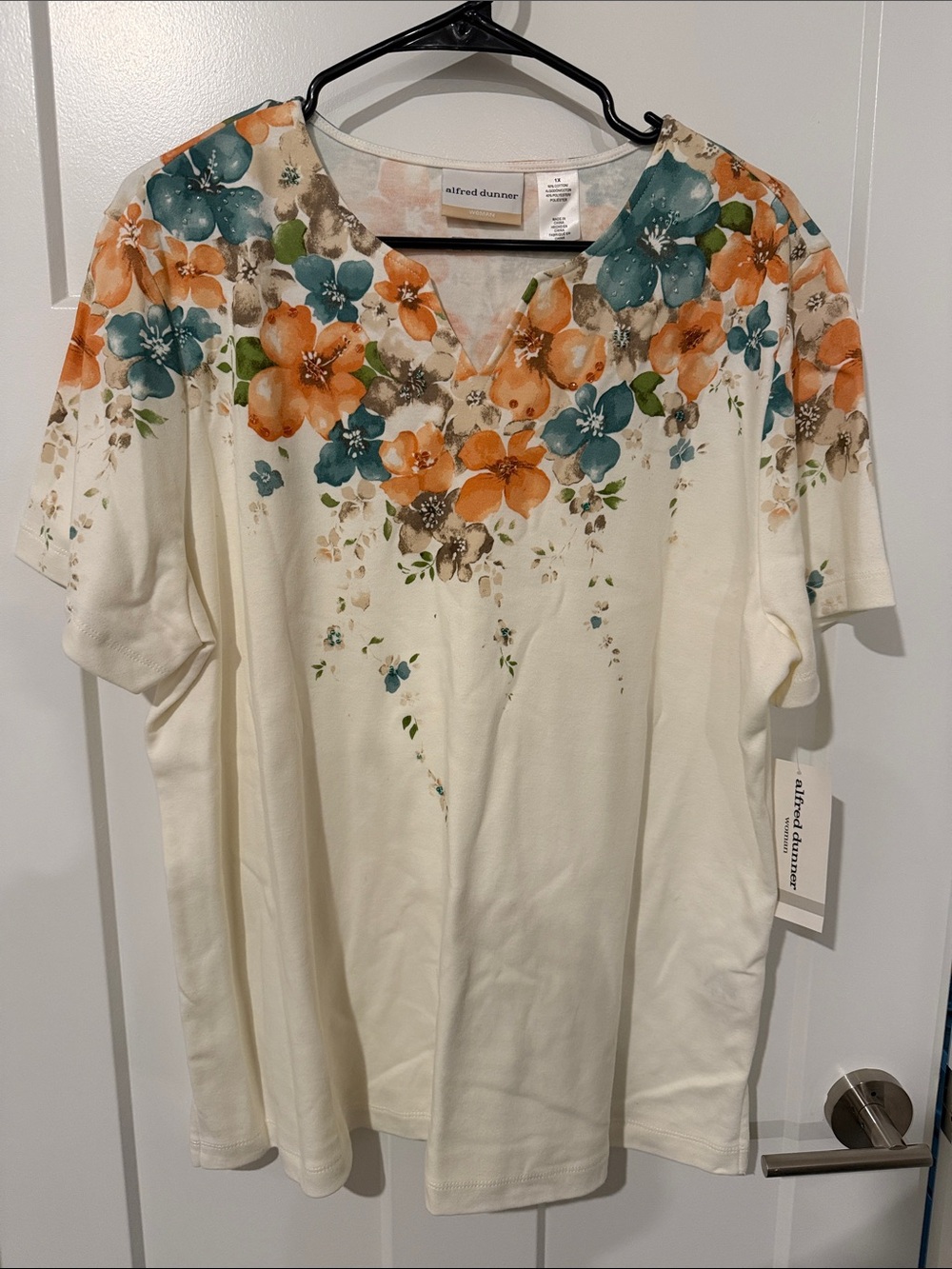 NWT Alfred Dunner Cream V-Neck Top with Orange and Teal Floral Print